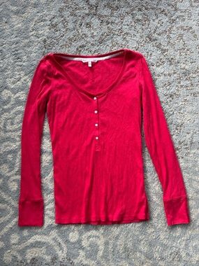 Victoria’s Secret Long Sleeve 1/2 Button Henley Red Medium
